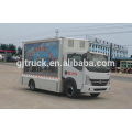 Camion de scène 4x2 Dongfeng / P10 / P8 / P6 a mené le camion de scène d&#39;écran / publicité mobile de camion léger a mené l&#39;affichage en vente